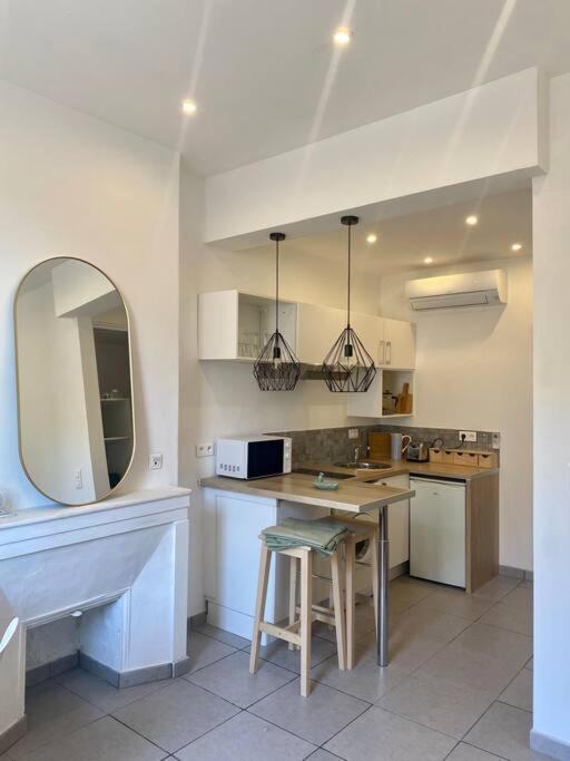 Joli Appartement Tres Proche De La Mer Marseille Eksteriør bilde
